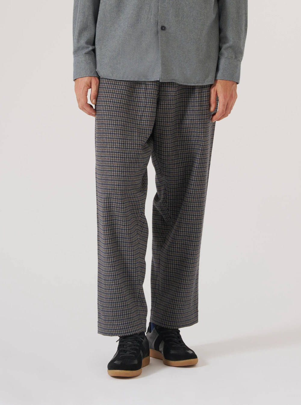 【チャコール（06）】DEAN HOUNDSTOOTH TROUSER universal works oxford pant charcoal houndstooth wool mix – www