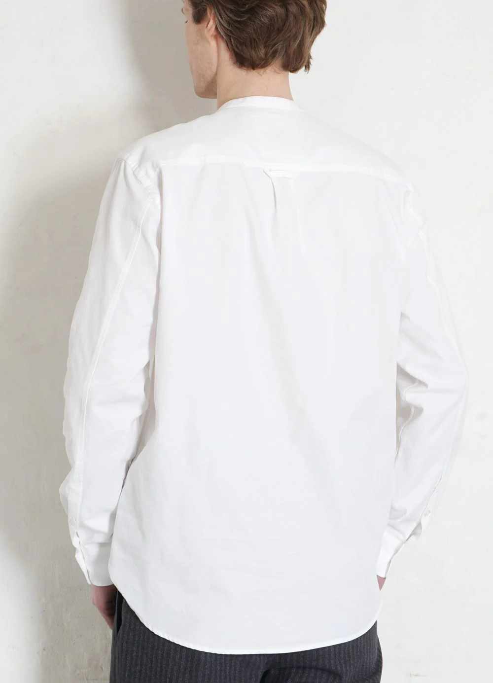 hansen ante collarless shirt with chest pocket white (LAST SIZE SMALL) – www.sublime.bz hansen ante collarless shirt with chest pocket white (LAST SIZE SMALL) – www.sublime.bz