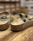 birkenstock arizona faded khaki