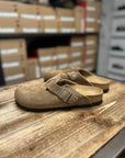 birkenstock boston dark tea suede leather