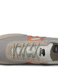 karhu albatross 82 rainy day canyon sunset