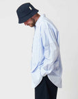 merz b schwanen oversize shirt04 white denim blue