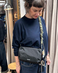topologie bottle sacoche large black and bungee strap moss
