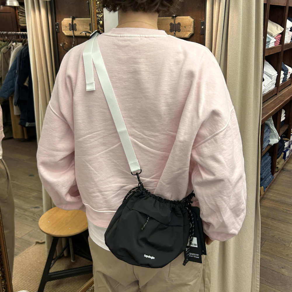 topologie reversible bucket black and puffer strap white