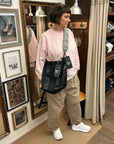 topologie summit tote medium black/moss and puffer strap moss