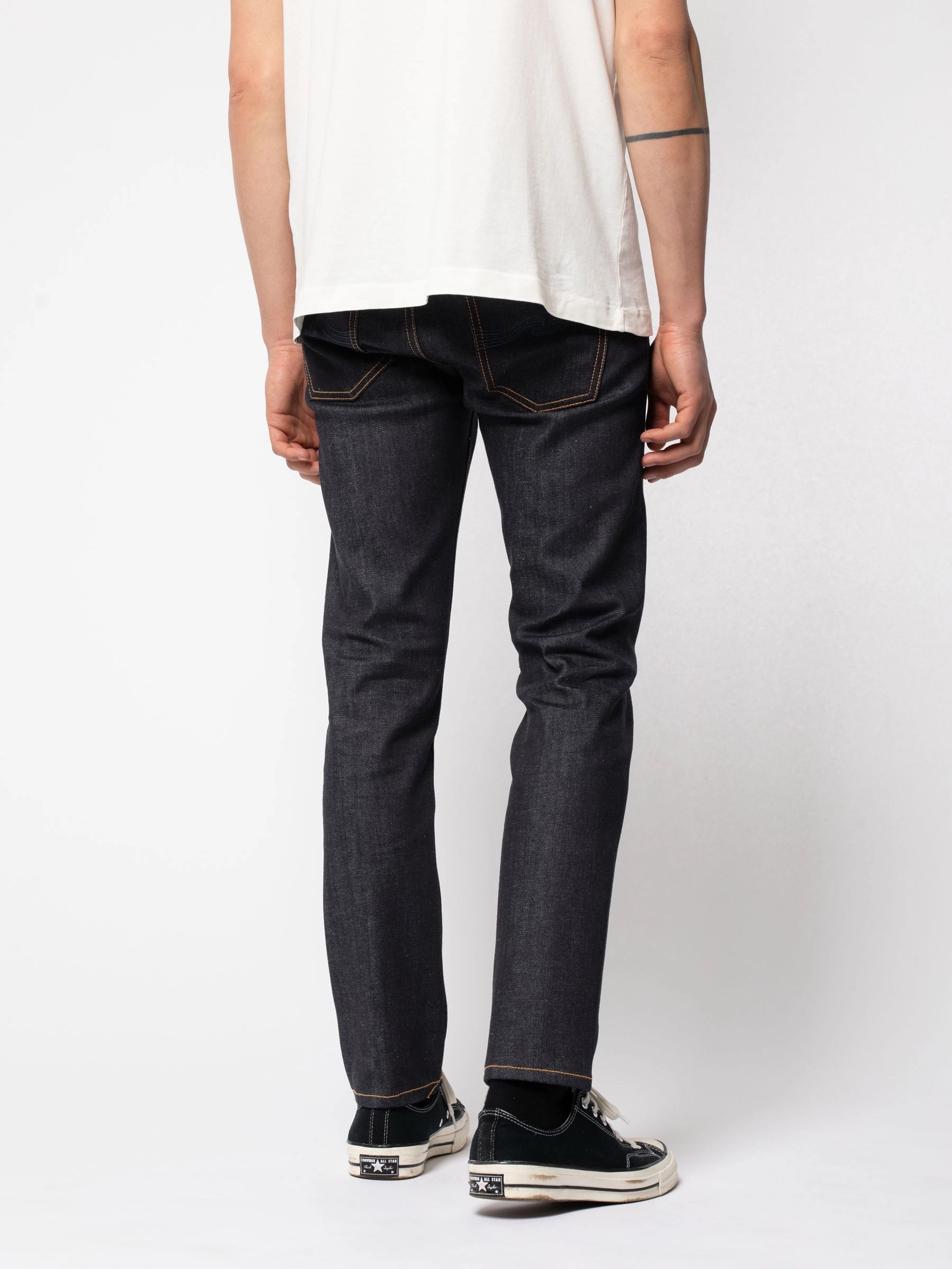 Nudie clearance jeans converse