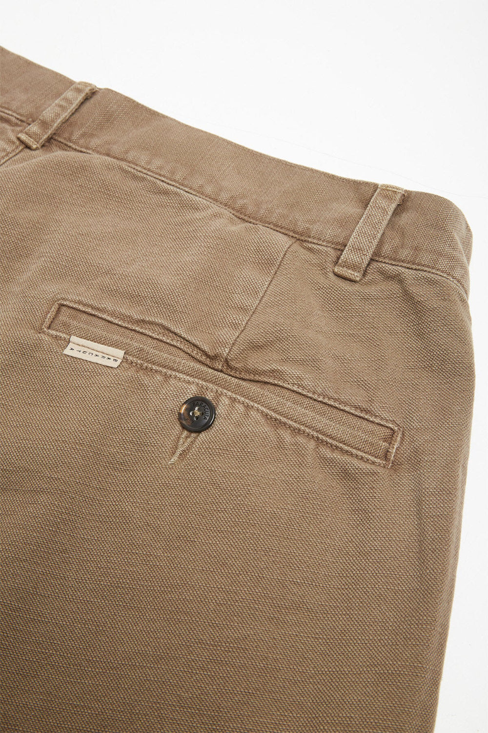 baracuta garment dyed canvas shorts tarmac green