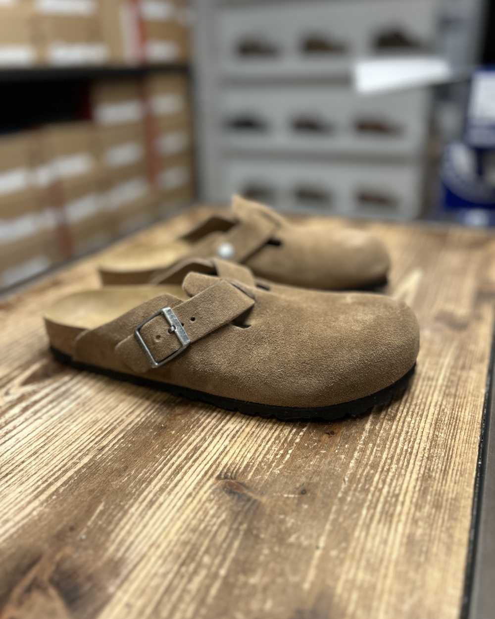birkenstock boston dark tea suede leather
