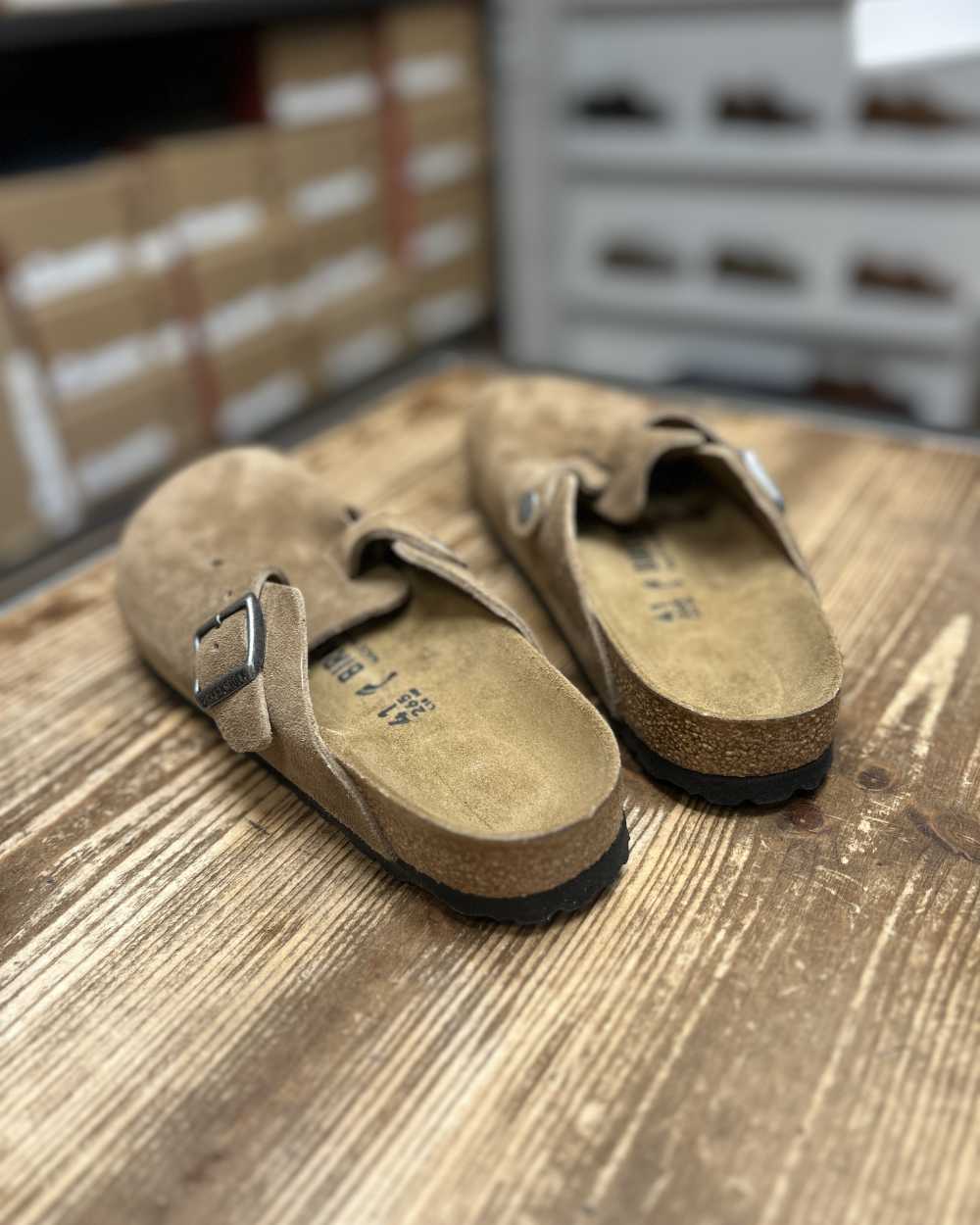 birkenstock boston dark tea suede leather