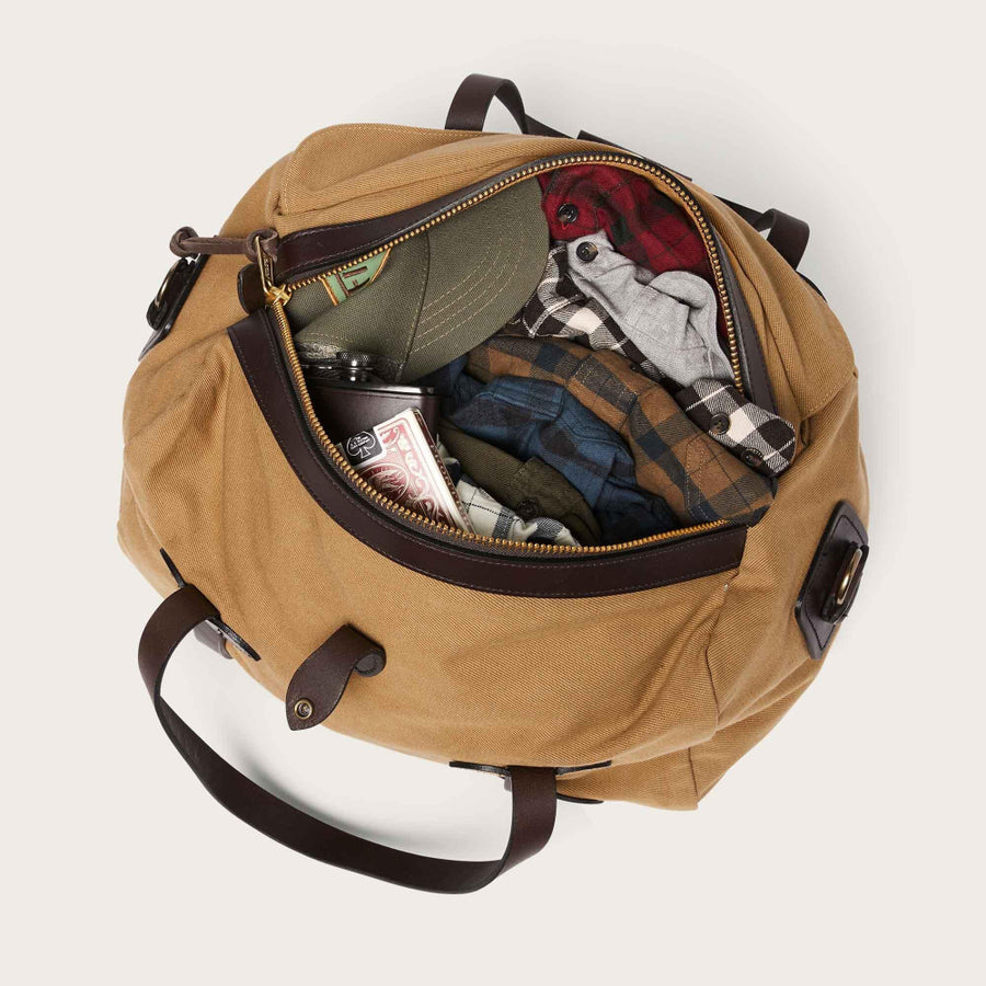 filson rugged twill medium duffle bag tan