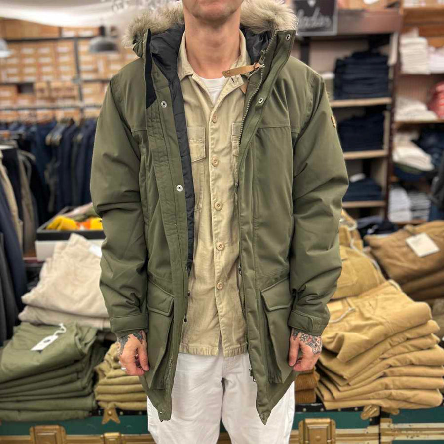 fjallraven nuuk lite parka m laurel green