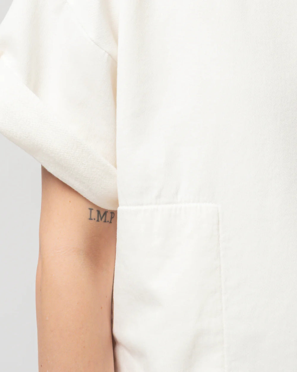 girls of dust physical t-shirt t twill jersey milk