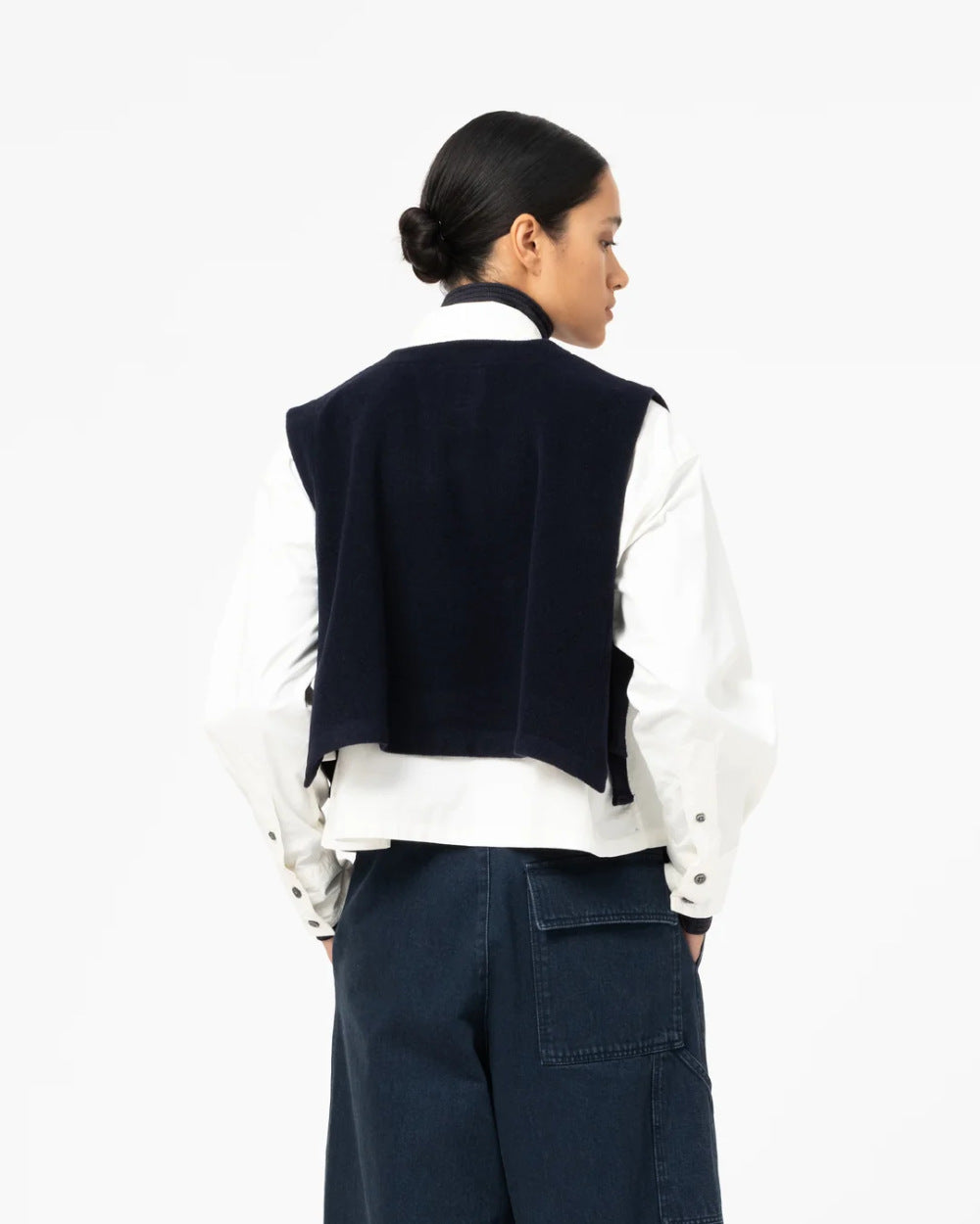 girls of dust vee vest pachuca wool navy
