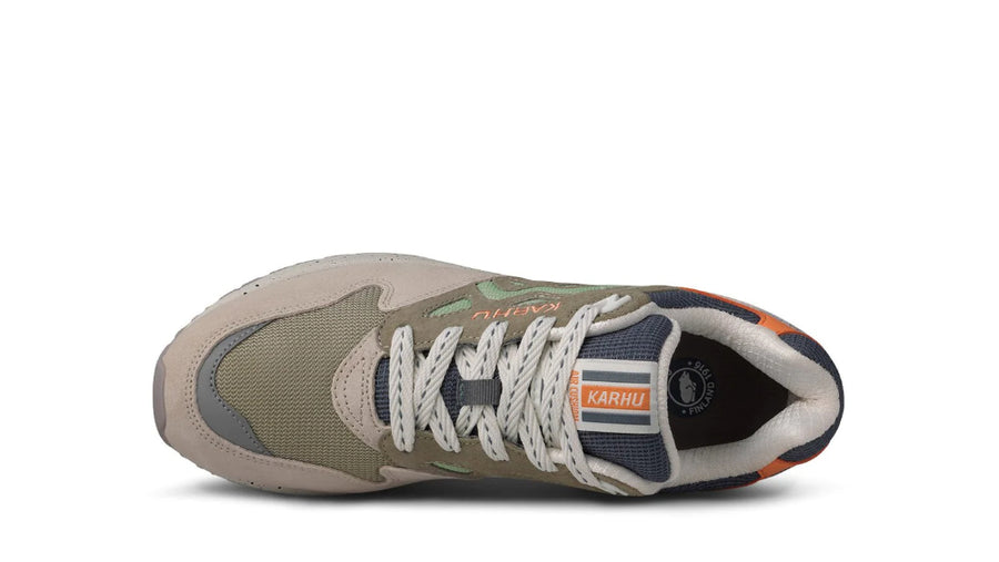 karhu legacy 96 rainy day celadon green (LAST SIZE 46)