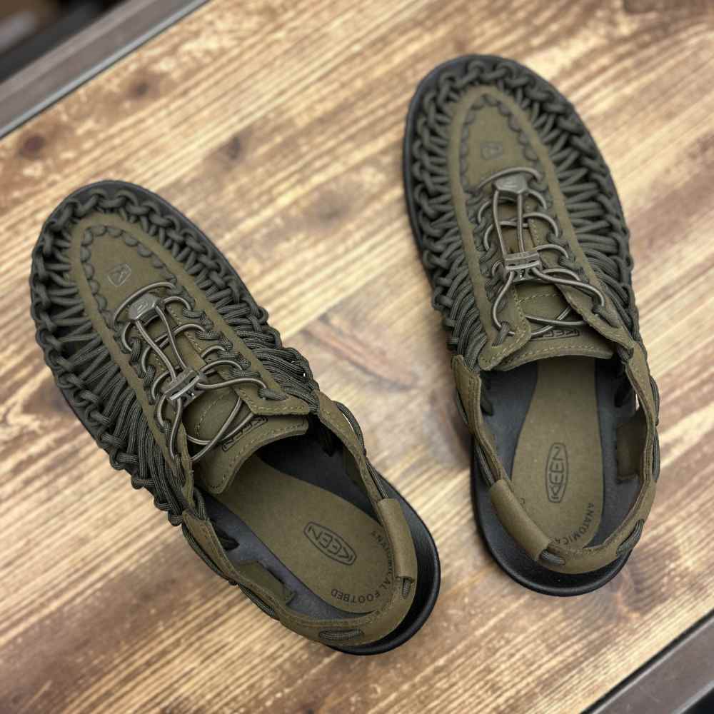 keen uneek dark olive black