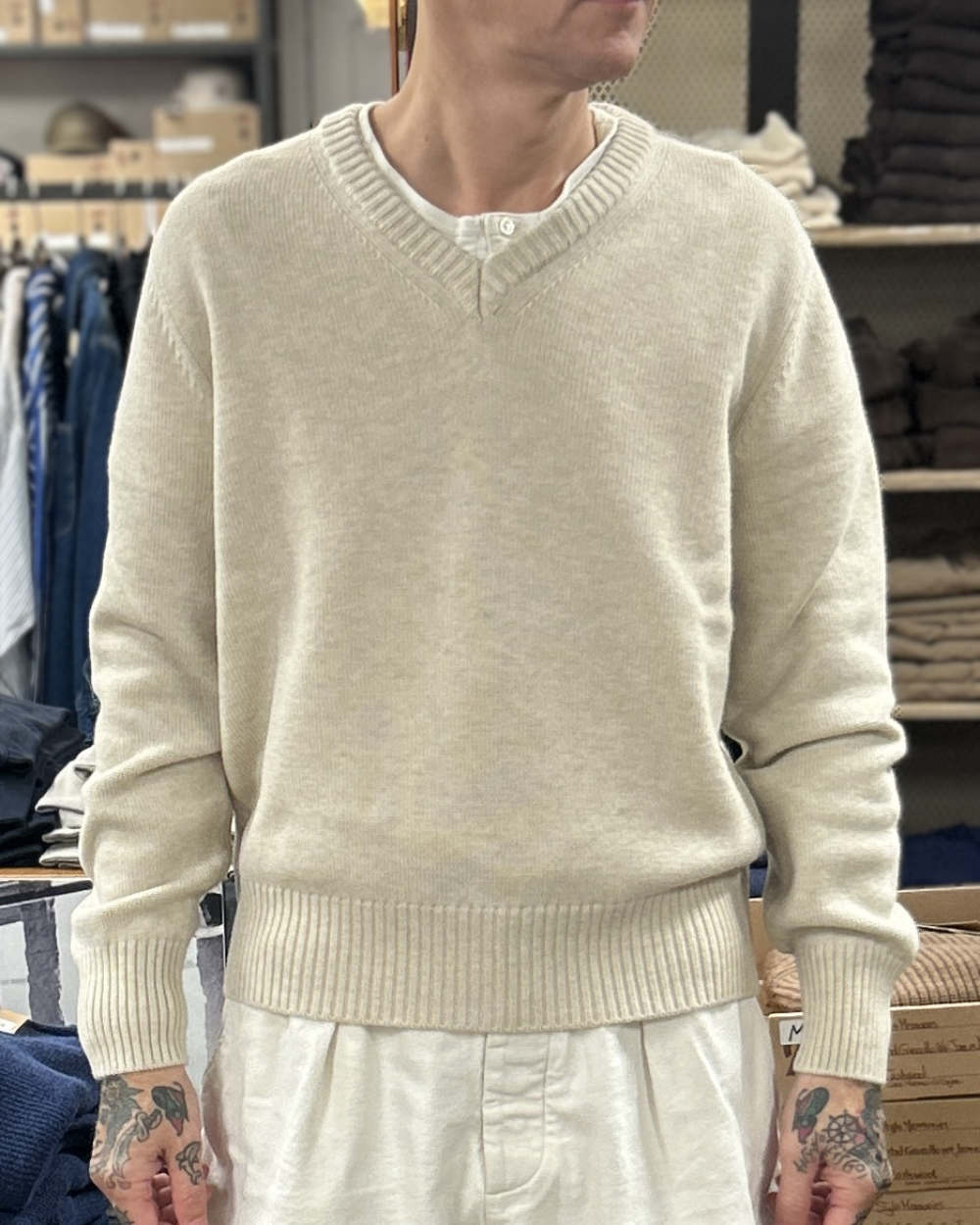 max rohr max 7 v neck pullover rope