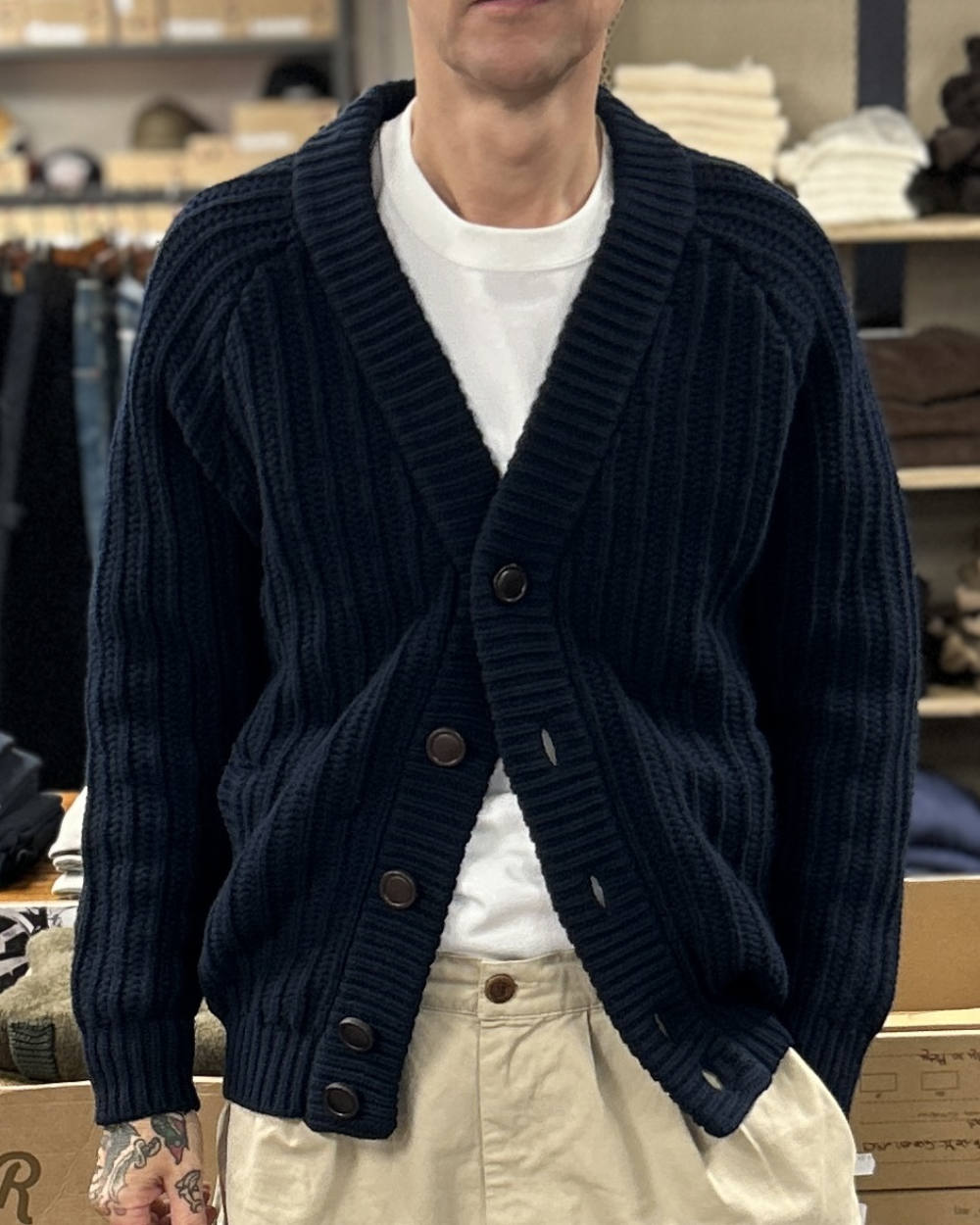 rakki elegant man defender wvb steve mcqueen 1963 wool cardigan dark navy