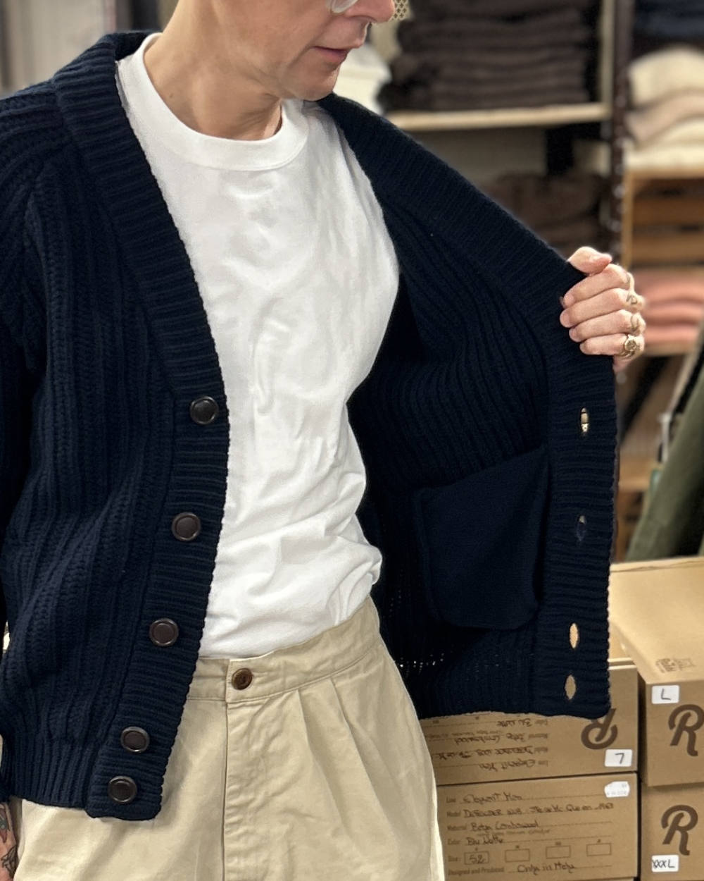 rakki elegant man defender wvb steve mcqueen 1963 wool cardigan dark navy