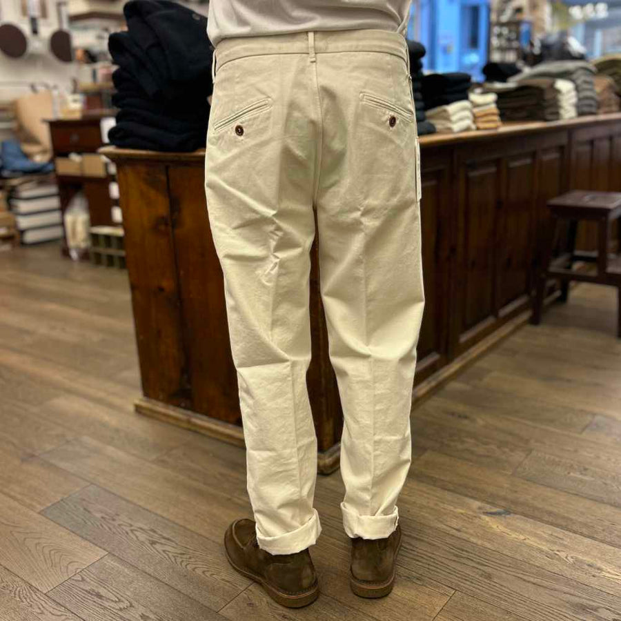 tela genova duilio chino pant ecru