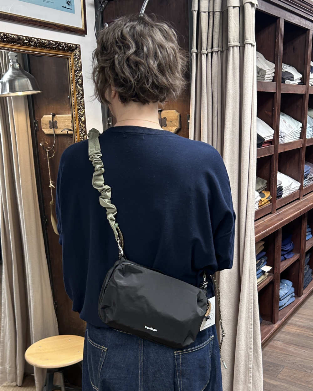 topologie bottle sacoche large black and bungee strap moss