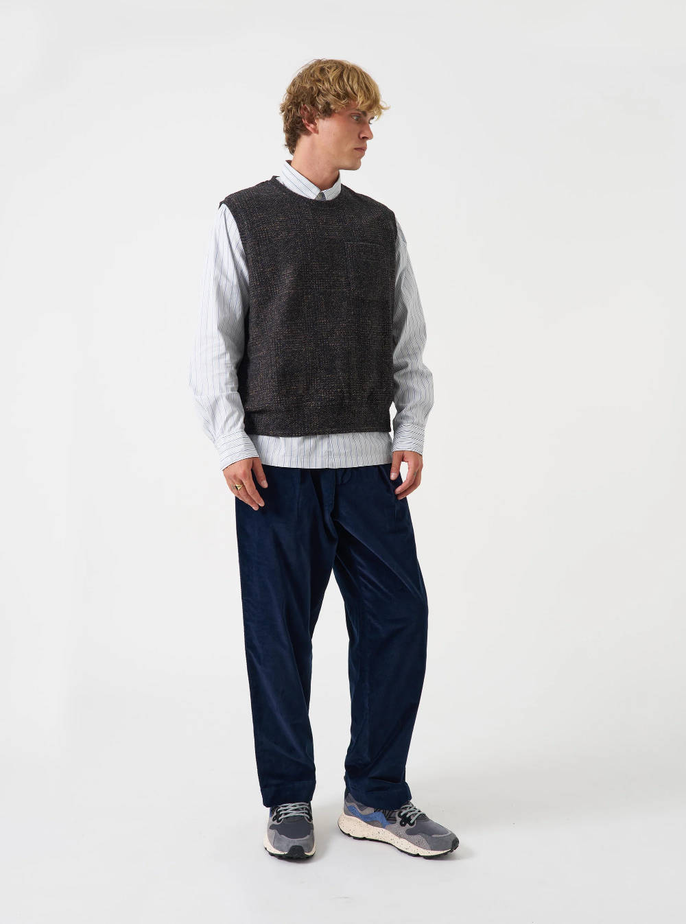 universal works sleeveless crew deca light knit navy