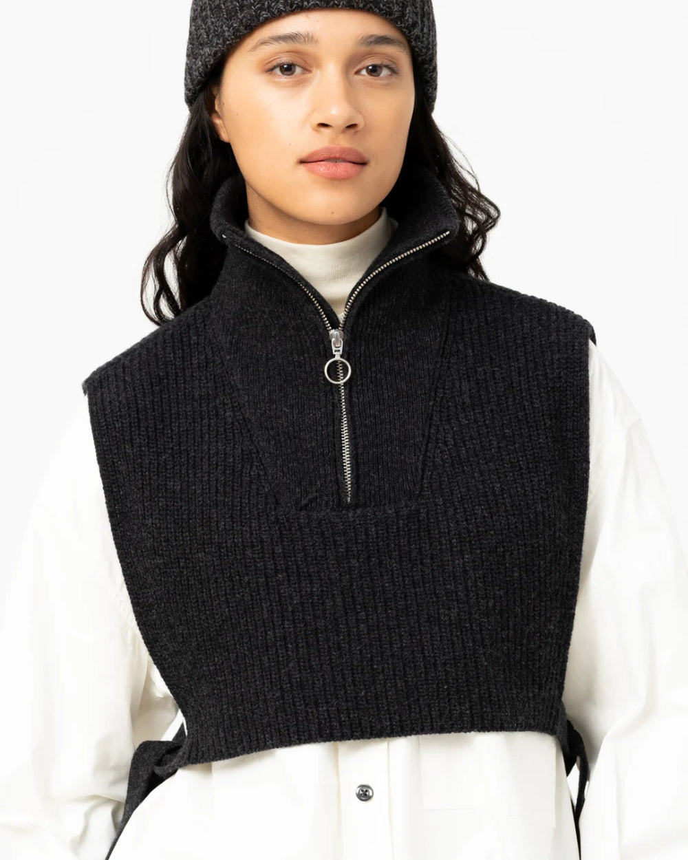 girls of dust fly neck delta yarn asphalt
