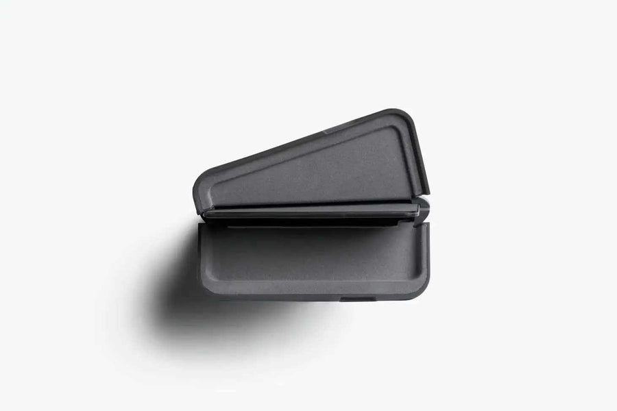 bellroy flip case wallet black