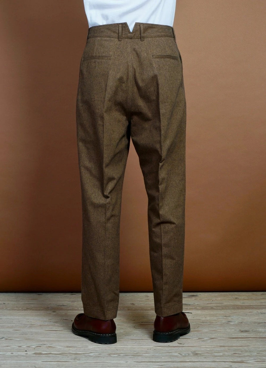 hansen eigil trouser caramel (last size medium)