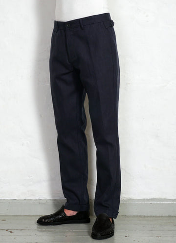 hansen finn side buckle regular trousers dark blue (LAST SIZE XLARGE)